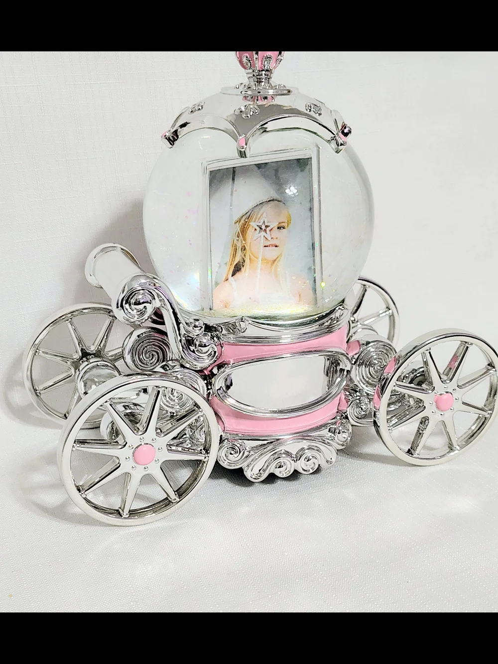 Things Remembered Musical Snow  Globe Cinderella Princess Carriage Photo Frame
